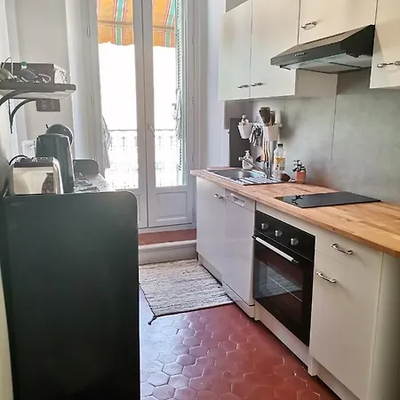 Cozy Au Coeur Du Village Apartament